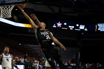 勇士将签下前爵士后场新星，他得到的应该是一份训练营合同？